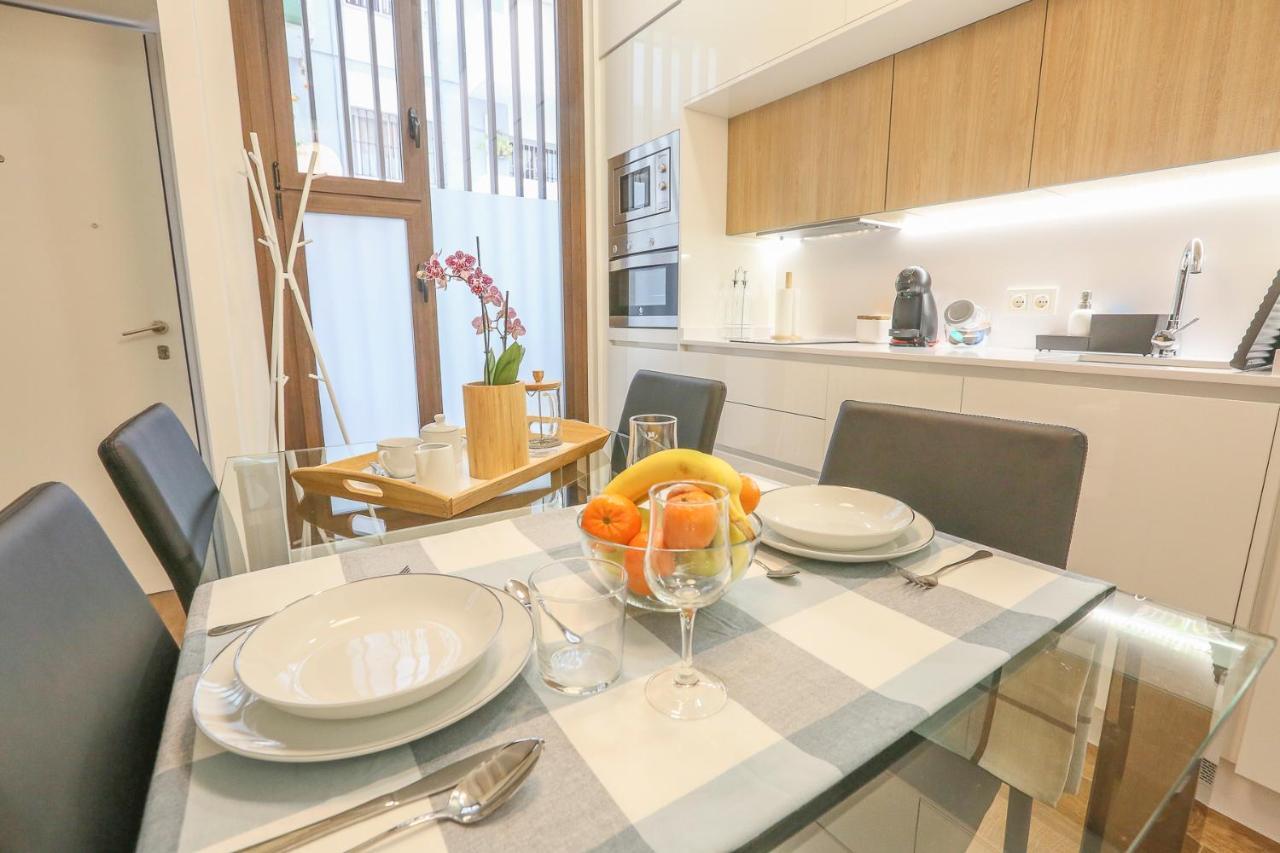T&L Triana Loft - Just Like At Home เซบีญา ภายนอก รูปภาพ